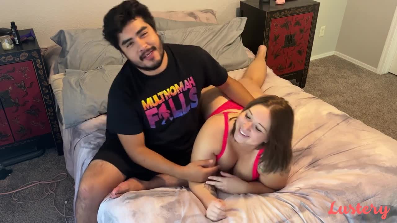 Lustery E Toni And Slice Playing Nookie - Porn video | ePornXXX