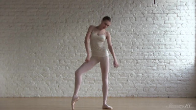 Stunning Annett A Naked Ballet