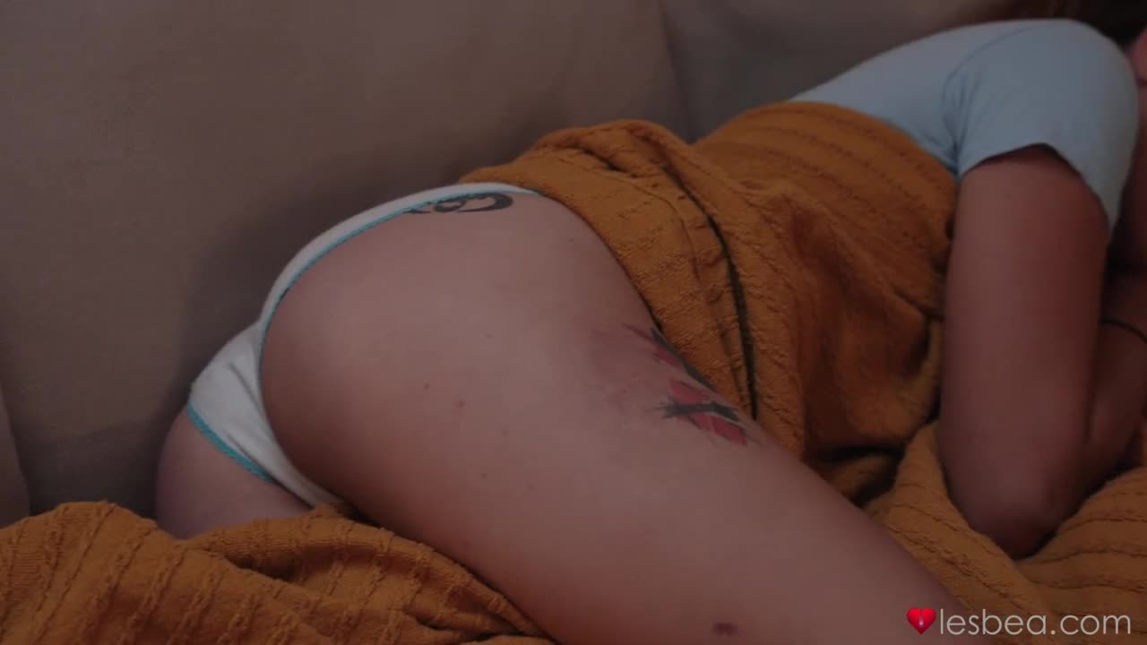 Lesbea Kaira Love And Valentina Lapiedra - Porn video | ePornXXX