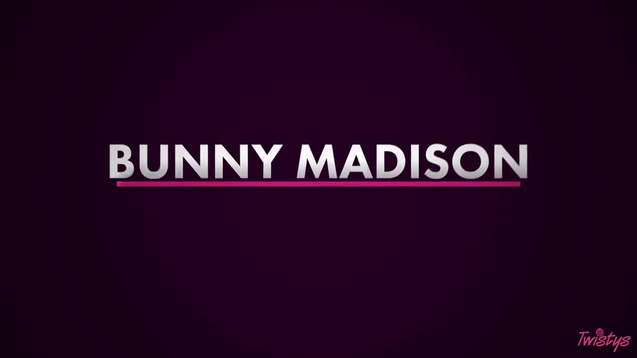 WhenGirlsPlay Misty Stone Ryan Reid And Bunny Madison Ladies Who Lunch - Porn video | ePornXXX