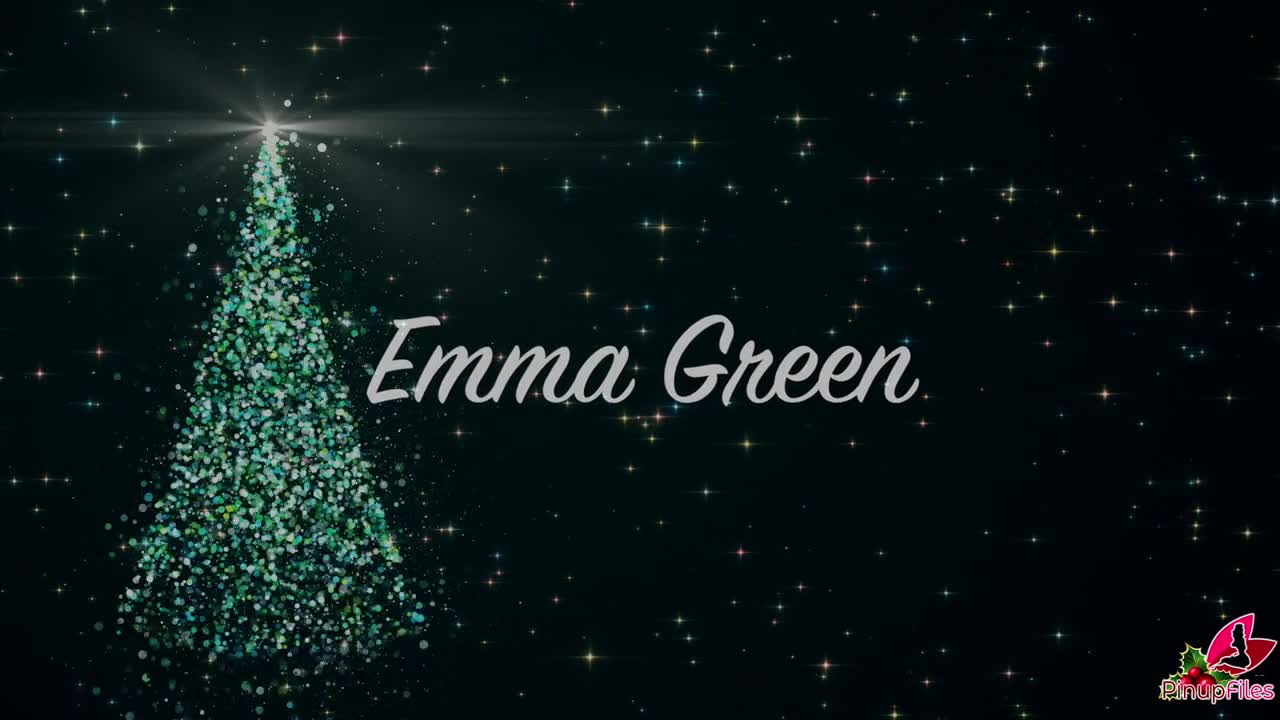 PinupFiles Emma Green Festive Forrest Green - Porn video | ePornXXX