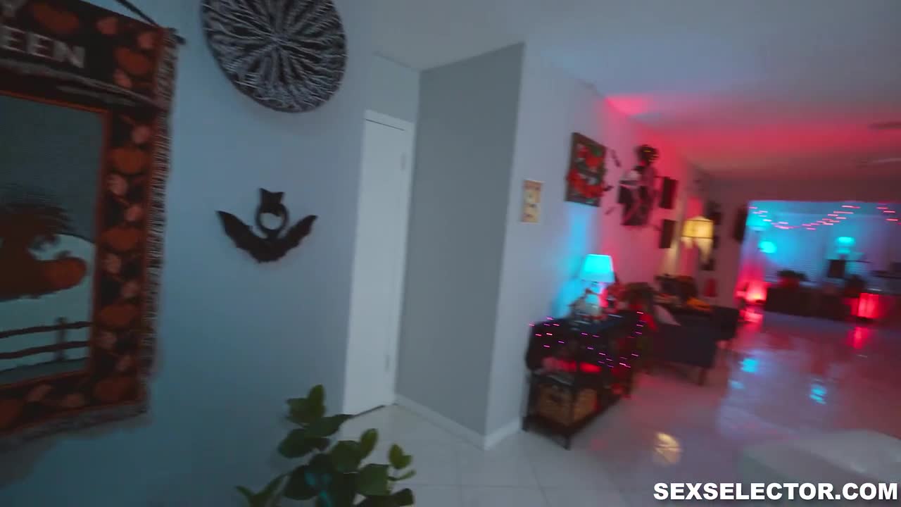 SexSelector Harley King - Porn video | ePornXXX