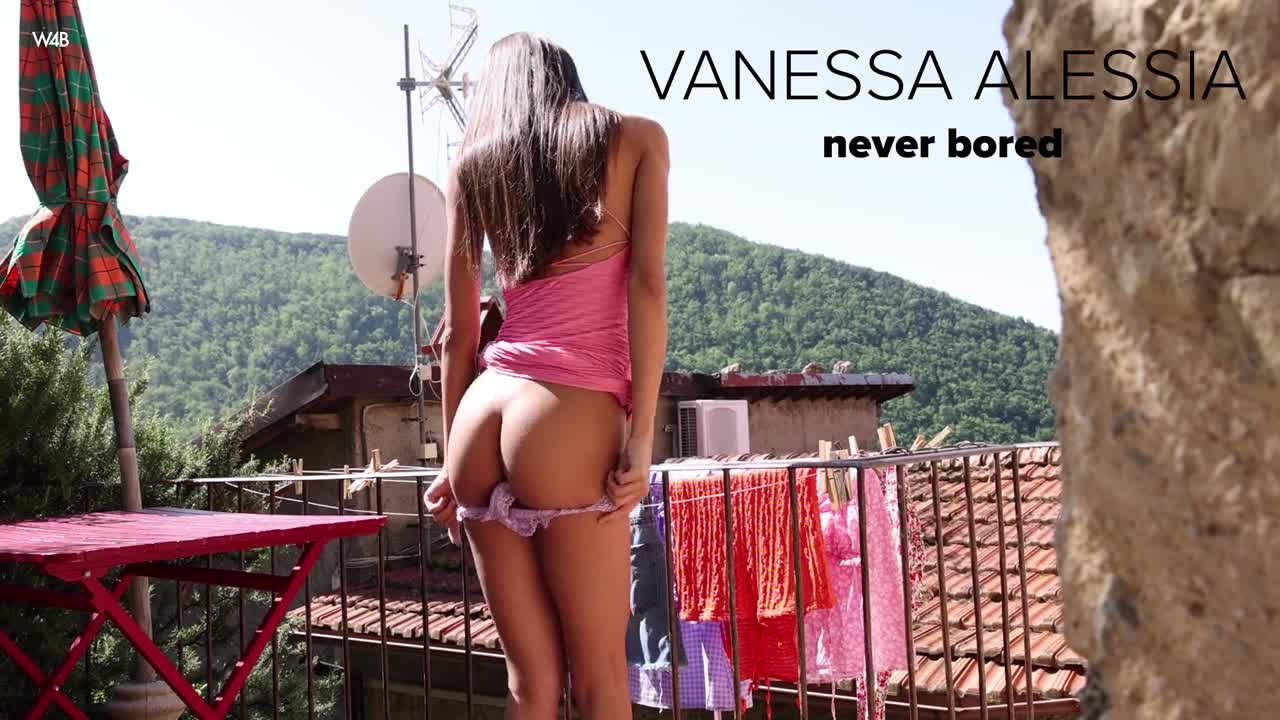WatchBeauty Vanessa Alessia Never Bored - Porn video | ePornXXX
