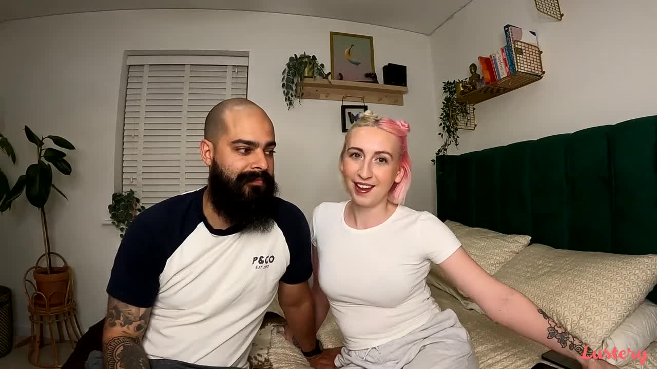 Lustery E Bonnie And Tommy In The Pink - Porn video | ePornXXX