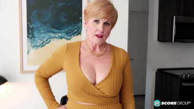 PornMegaLoad Clara Red A Busty Gilf And Her Toy