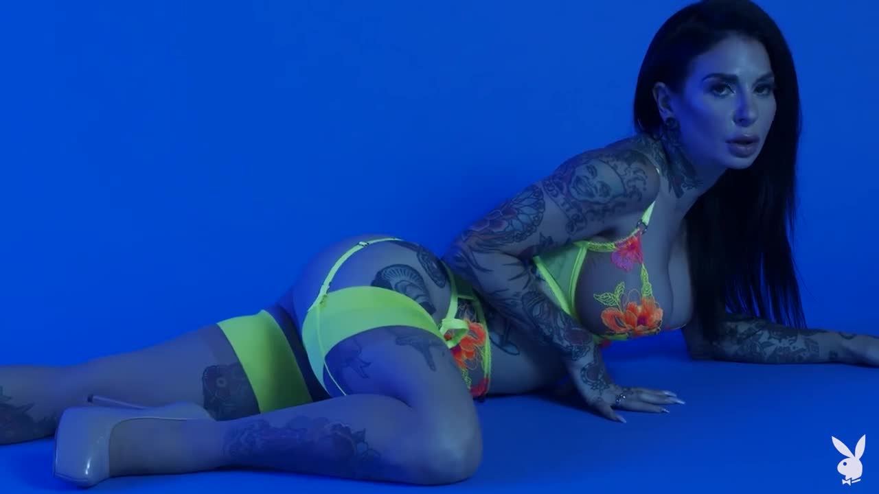 PlayboyPlus Joanna Angel Glowing Energy - Porn video | ePornXXX