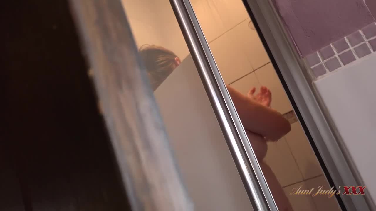 AuntJudys Rachel Catches You Spying On Her In Shower POV - Porn video | ePornXXX