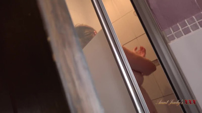 AuntJudys Rachel Catches You Spying On Her In Shower POV