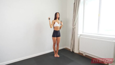 Fit E Lia Lin Offers To Fuck Me Again To Get More Gym Services