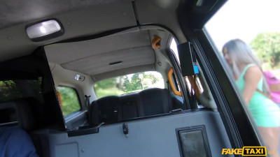 FakeTaxi Lisa Gali