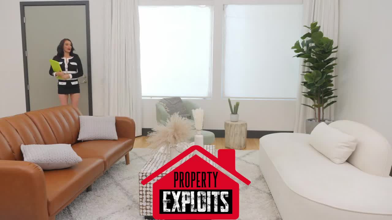 PropertyExploits Linzee Ryder Fucking The Handyman - Porn video | ePornXXX