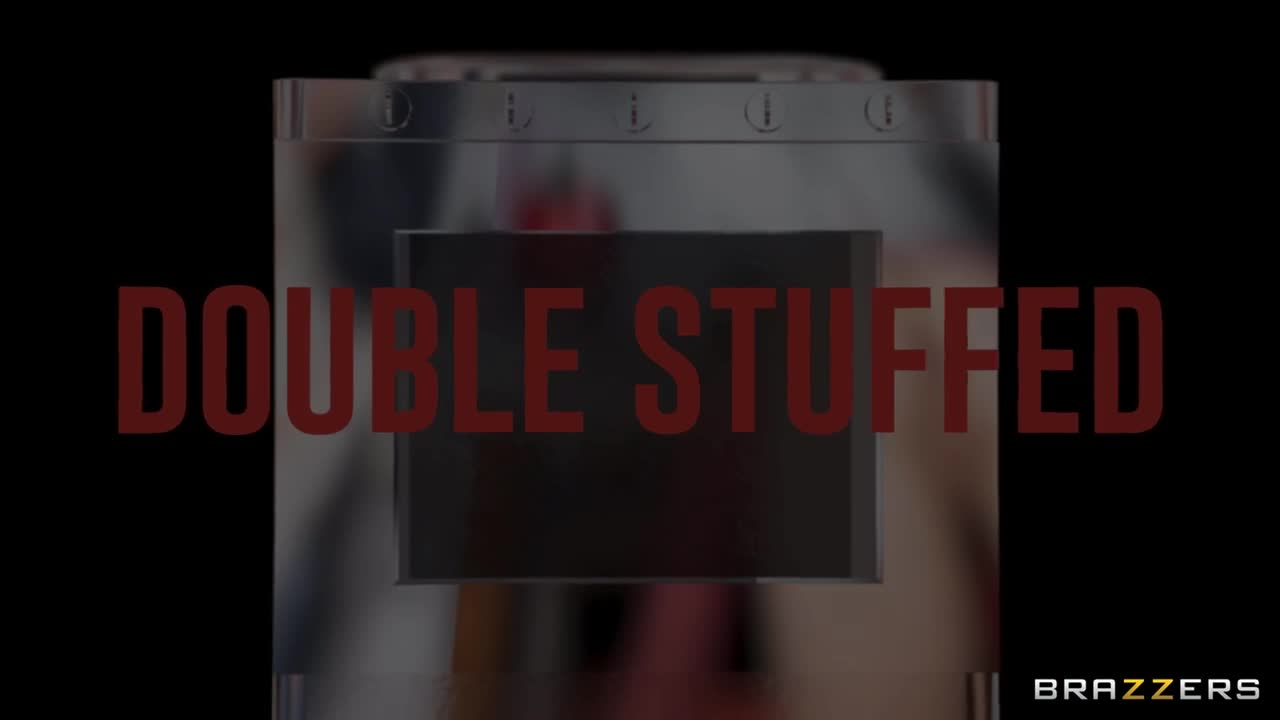 MilfsLikeItBig Cherie Deville Double Stuffed - Porn video | ePornXXX