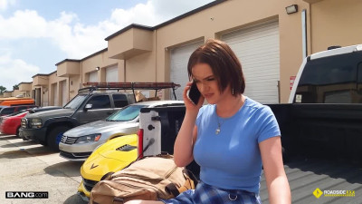 Bang RoadSide Gracie Gates Gets Her Car Towed And Strikes A Sexy Deal