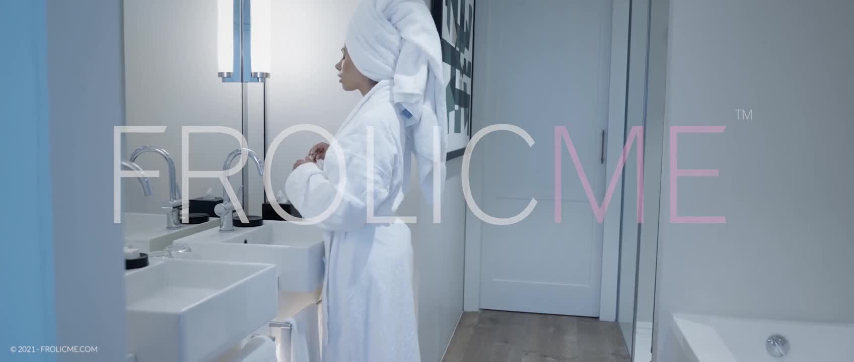 FrolicMe Baby Nicols Yes Baby - Porn video | ePornXXX
