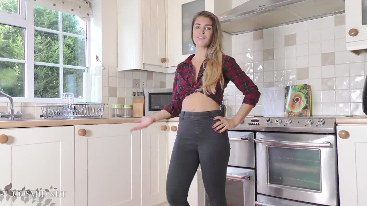 Cosmid Katie L Katie In Her Flannel - Porn video | ePornXXX