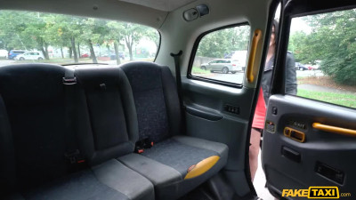 FakeTaxi Mia Trejsi