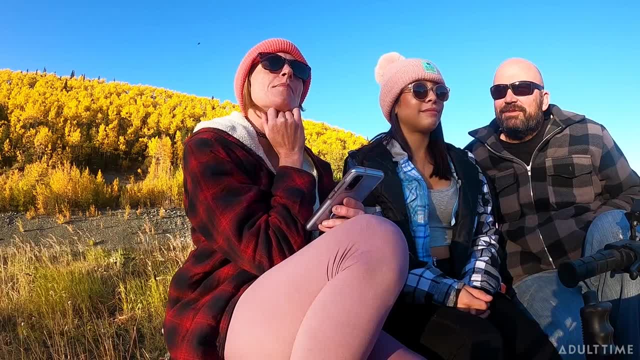 PolyFamilyLife Katie Kush Lana Mars And AKGingersnaps - Porn video | ePornXXX