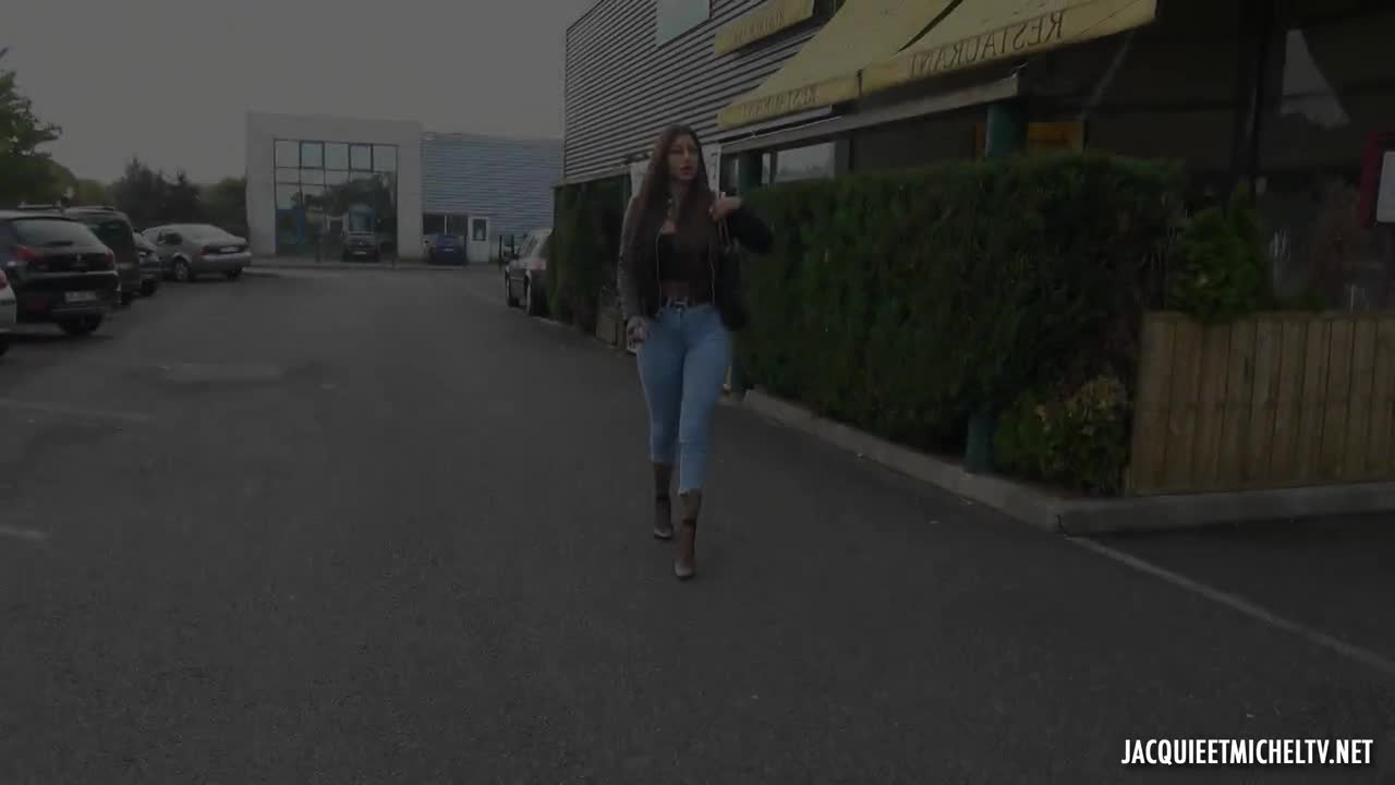 JacquieEtMichelTV Amanda Runs A Luxury Perfume Store In Lyon FRENCH - Porn video | ePornXXX