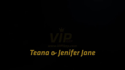 VIPissy Jenifer Jane And Teana Hair Washing Fun