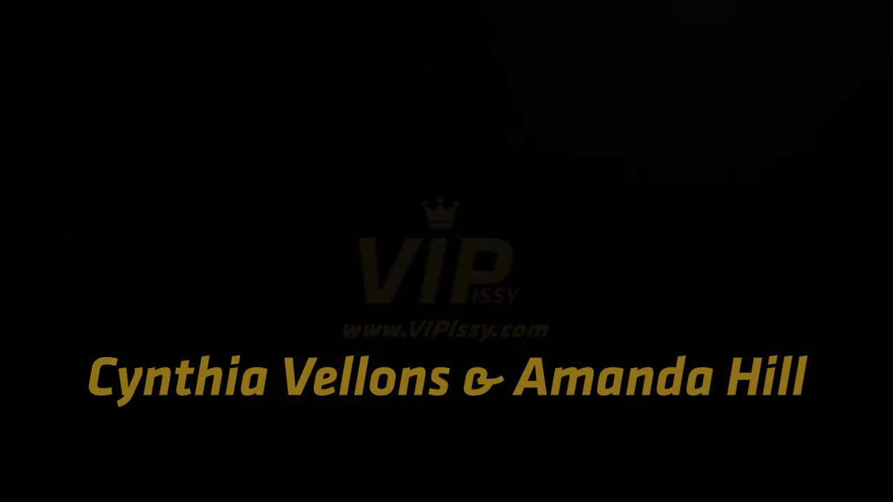 VIPissy Amanda Hill And Cynthia Vellons Wake Up Cynthia - Porn video | ePornXXX