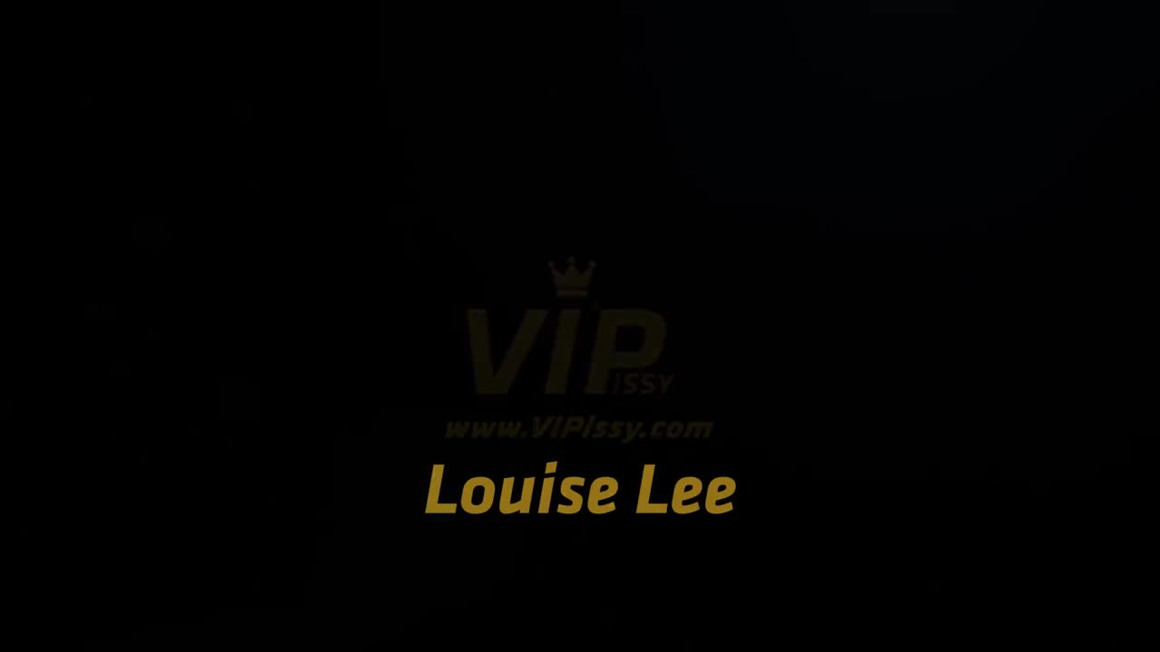 VIPissy Louise Lee Blonde Bombshell - Porn video | ePornXXX