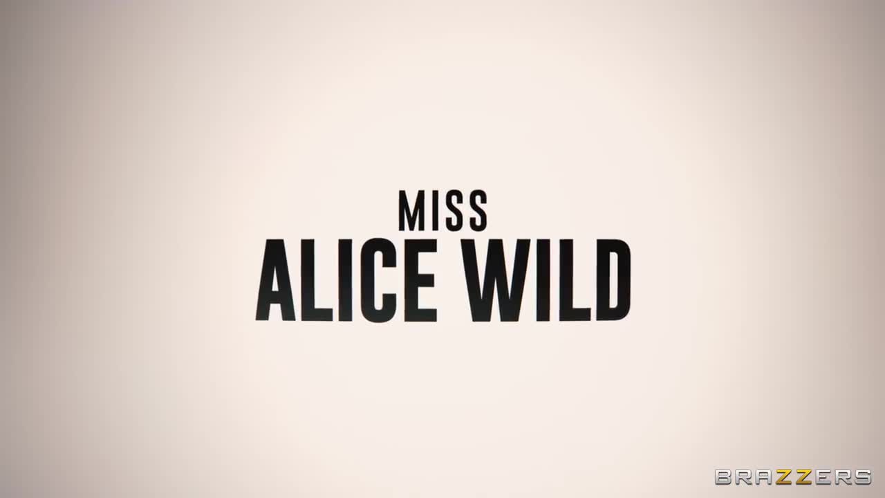 BrazzersExxtra Miss Alice Wild Sneaky College Glory Holes - Porn video | ePornXXX