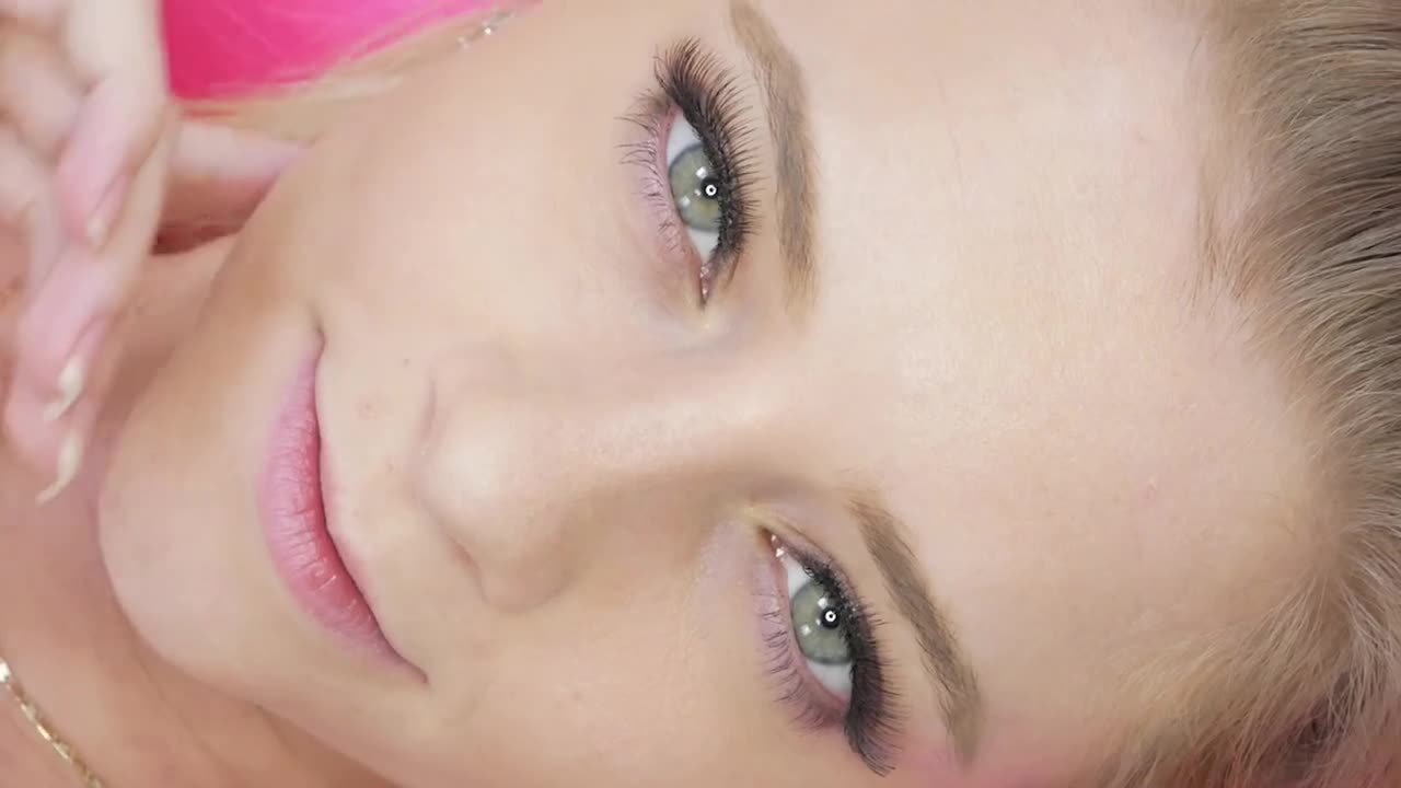 LANewGirl Riley Star Returns Naked Closeup - Porn video | ePornXXX