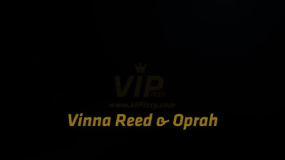 VIPissy Oprah And Vinna Reed Piss Covered Feet