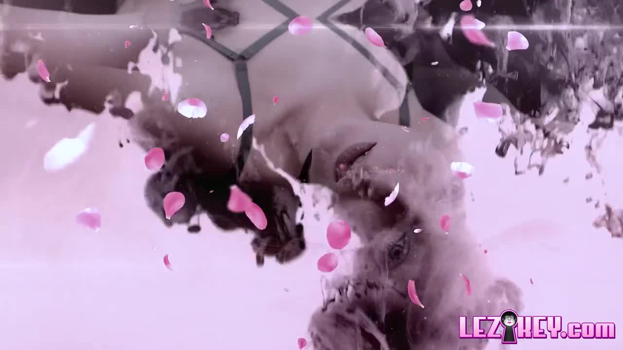 LezKey Katy Rose And Zuzu Sweet - Porn video | ePornXXX