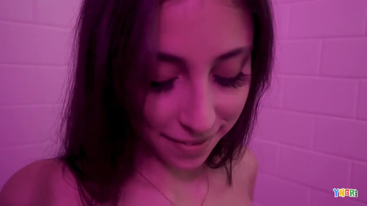 Bang YNGR Eva Generosi - Porn video | ePornXXX