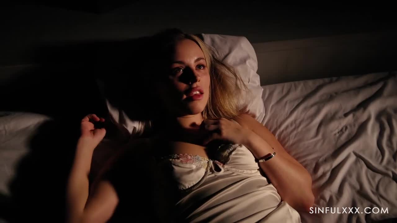 Sinful Ella Reese And Cassie Del Isla - Porn video | ePornXXX