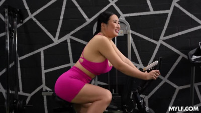 MilfBody Suki Sin Curvy Workout