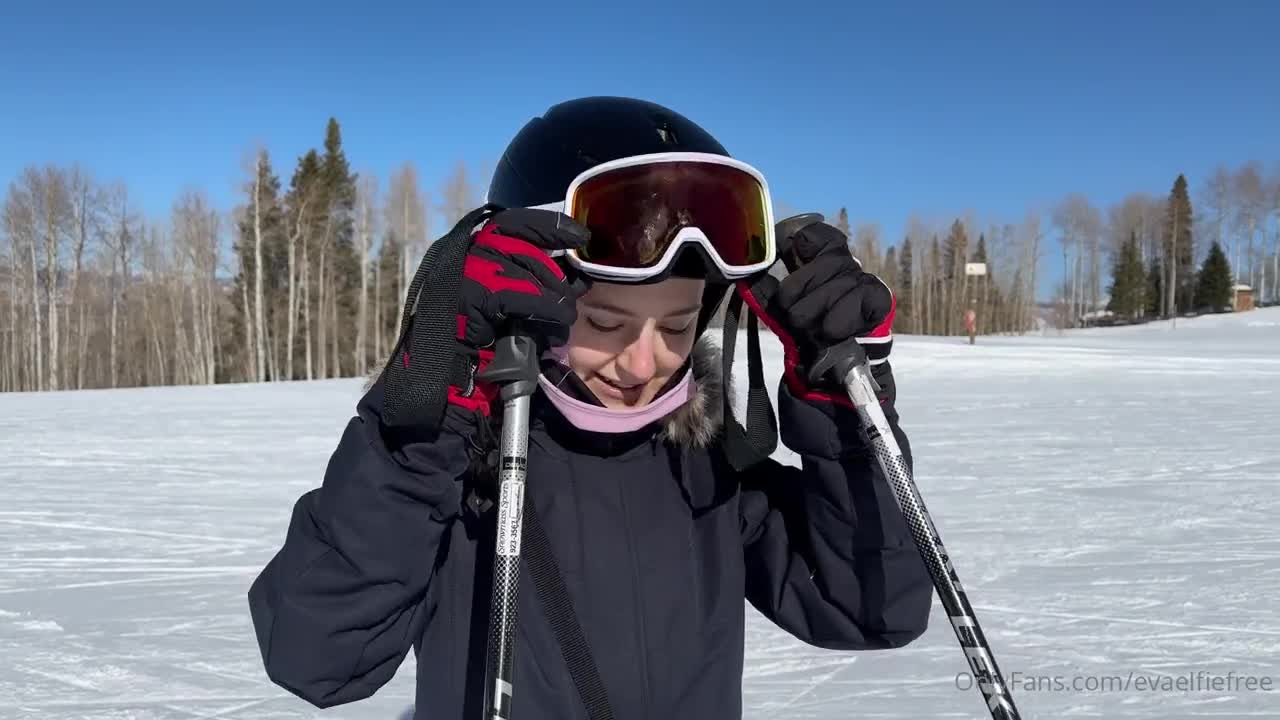 OnlyFans Eva Elfie Creampie In Snow Mountains PP - Porn video | ePornXXX