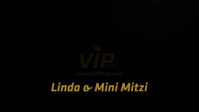 VIPissy Linda And Mini Mitzi WRB