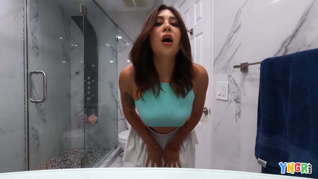 Bang.YNGR.23.06.16.Sherrie.Moon.XXX.1080p.HEVC.x265.PRT - Porn video | ePornXXX